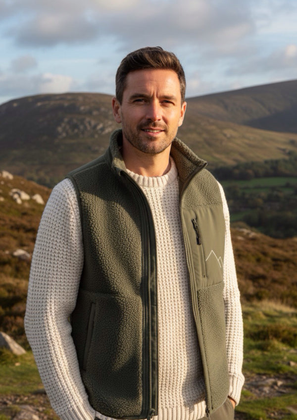 Due South Gilet (Khaki) - 100% premium recycled fleece