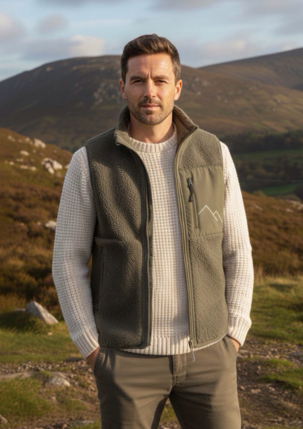 Due South Gilet (Khaki) - 100% premium recycled fleece