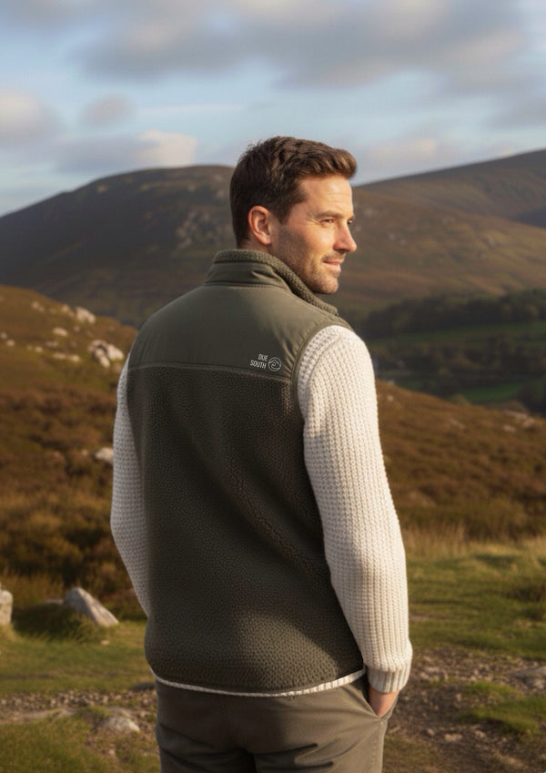 Due South Gilet (Khaki) - 100% premium recycled fleece