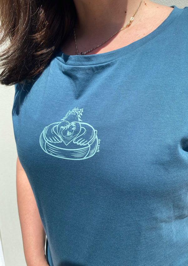Nature Claddagh (womens fit) - 100% organic cotton t-shirt