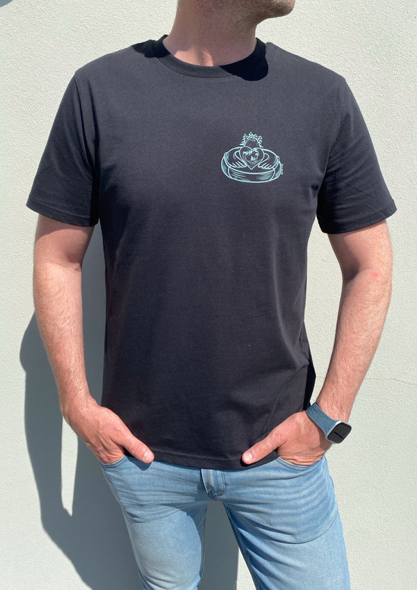 Nature Claddagh - 100% Organic cotton t-shirt (Black)